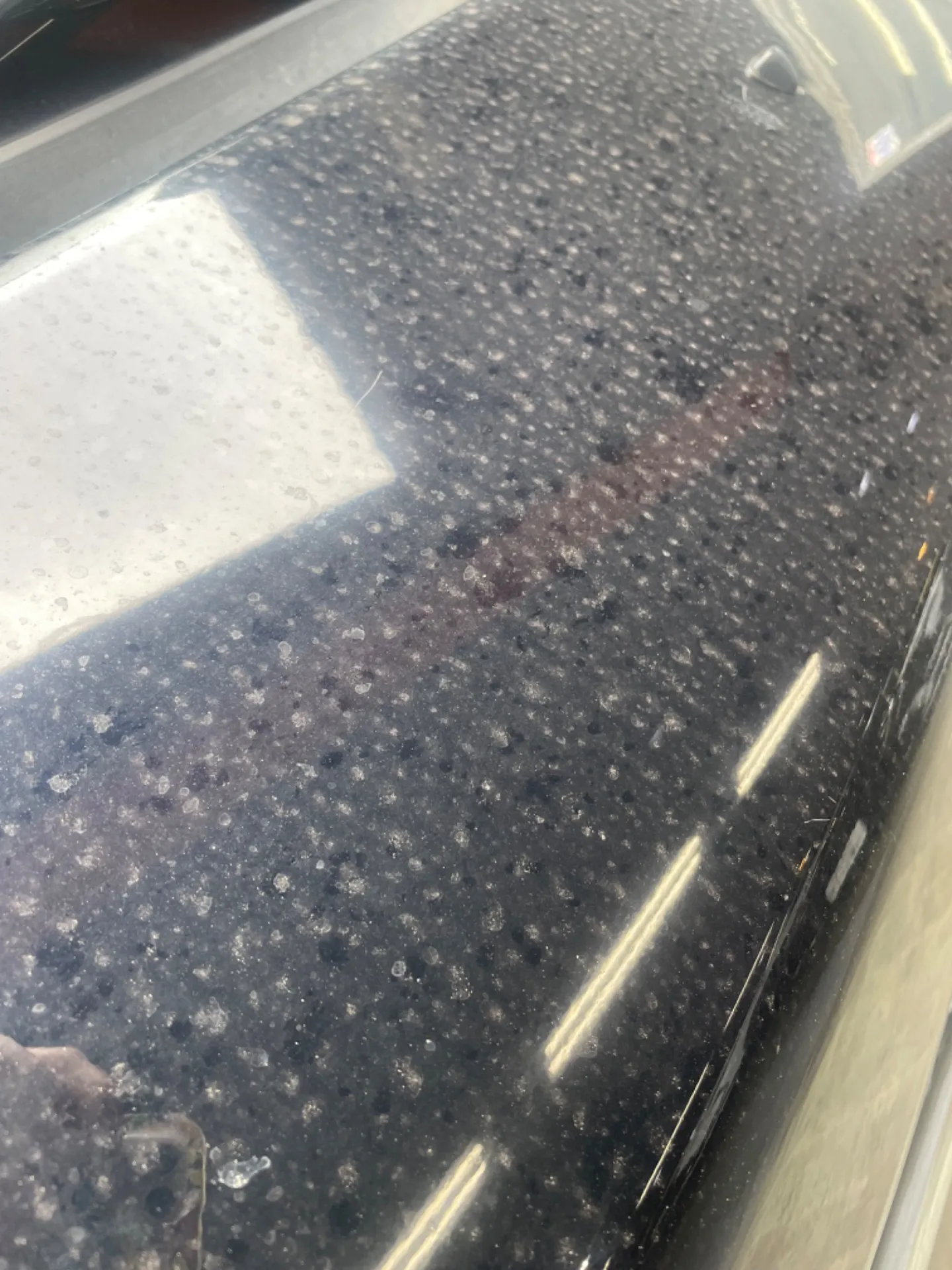 【厄介な水垢について】大分市で洗車｜WashMan OITA